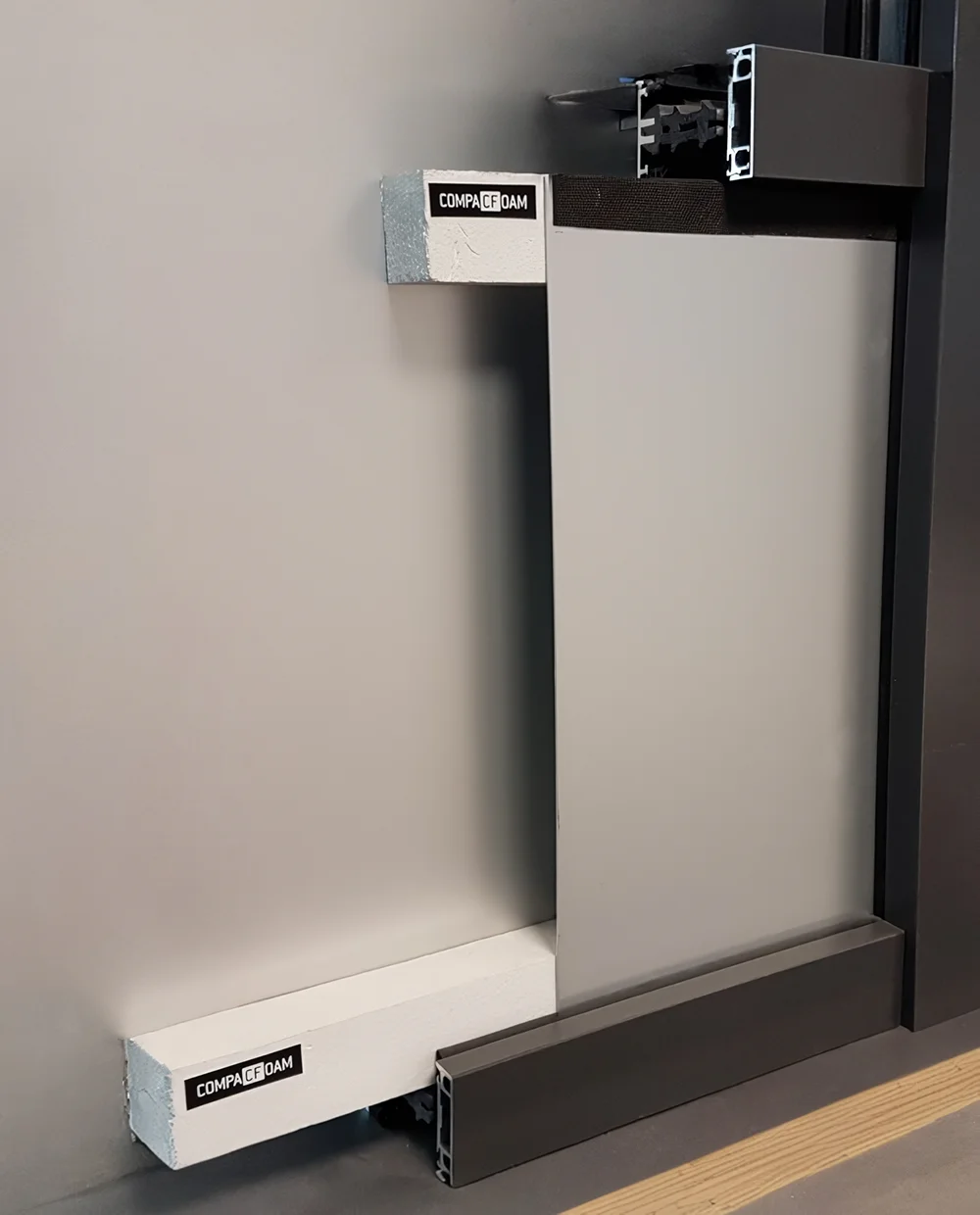 CF - Metallbau - Paneelrandverstärkung