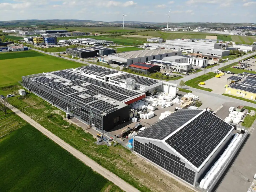 compacfoam - über uns - hauptgebäude